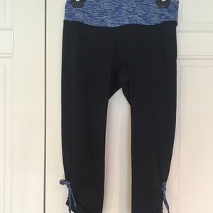 Exercise Leggings with Accent Ties